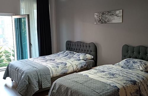 Pendik Apartment | 5 Minutes to the Sabiha Gökçen Airport! Unique experience with lots of apartment