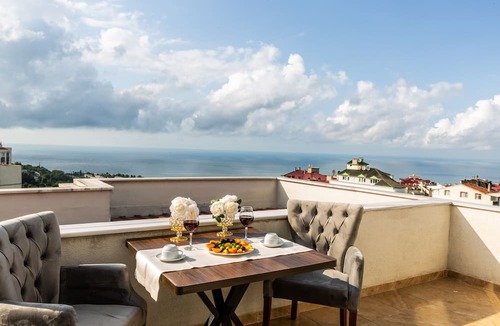 Trabzon Hotel | LİFE POOL SUİTE HOTEL