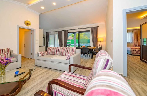 Fethiye Villa | Peaceful 2BR Villa W/ Pool & Large Garden, Fethiye Villa 1001