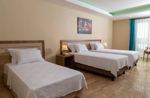 Altınova Hotel | Caissa Hotel