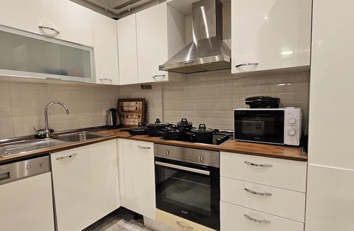 Talimhane Apartment | Taksim Perfect Residence, 2 bedrooms, Pool, Gym, Sauna