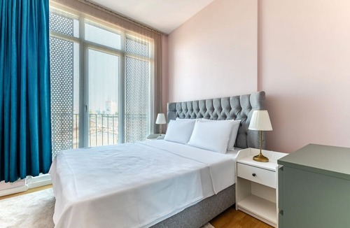 Kagithane Apartment | Modern Central Flat w Balcony 5 min to Metrobus