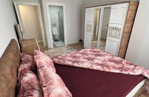 Kucukcekmece Apartment | Lake and Sea view 2 bedrooms apartment