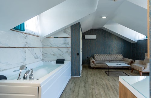 Kucukcekmece Hotel | BLACK PALACE HOTEL