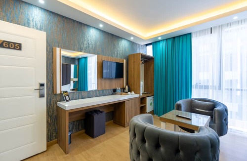 Kucukcekmece Hotel | BLACK PALACE HOTEL