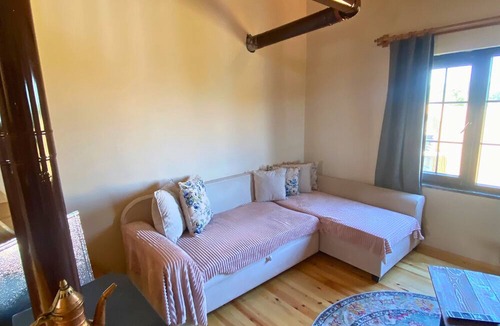 Kocaali Cottage | Jakuzili ve Geniş Bahçeli Tiny House
