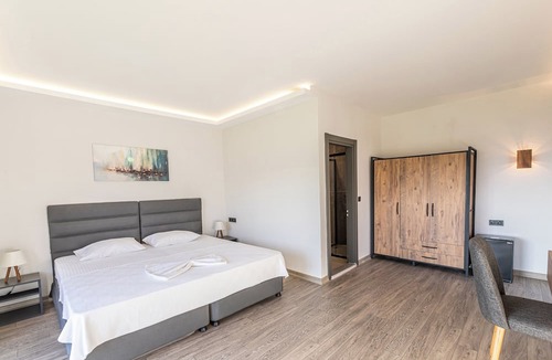 Gokceada Hotel | Tolstoy’un Bisikleti Gökçeada