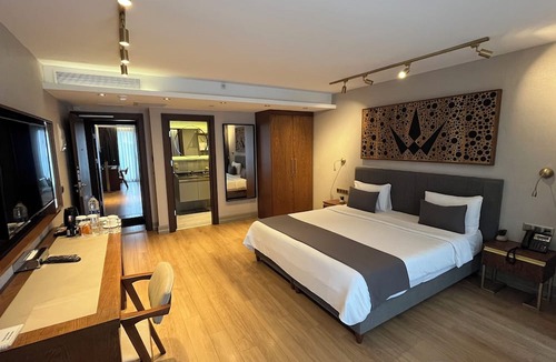 Esentepe Hotel | Kings Cross Hotel Istanbul