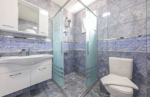 Liman Mahallesi House | 5 Minutes for Beach With Car. Gorgeous sea View. Inside the Nature