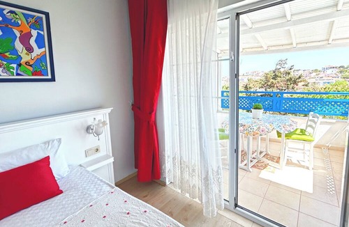 Bozcaada Bed & Breakfast | Umut Denizi Konukevi