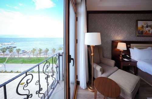 Basiskele Hotel | Wellborn Luxury Hotel