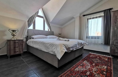 Datca City Center House | 2+1 apartment in the center of Datça with sea view. 4 minutes to beach
