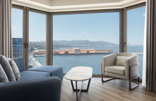 Izmir City Centre Hotel | Izmir Marriott Hotel