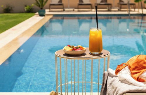 Tokoglu Hotel | Alacati Fora Bella