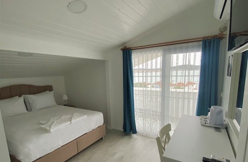 Mithatpasa Hotel | Cunda Kordon Otel