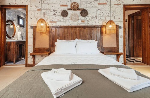 Dalyan Mahallesi Hotel | Panjur Otel