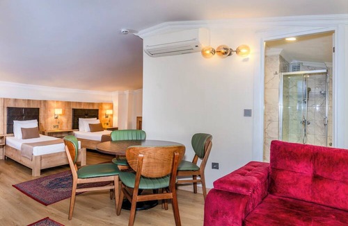 Topkapi Hotel | Porta Romanos Hotel