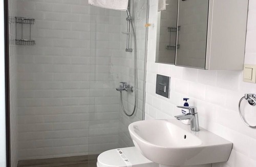 Akyarlar House | Atatürk caddesi 4403 sokak no;4