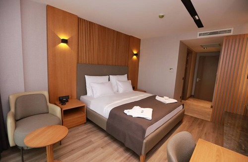 Altınordu Hotel | Pikola Otel