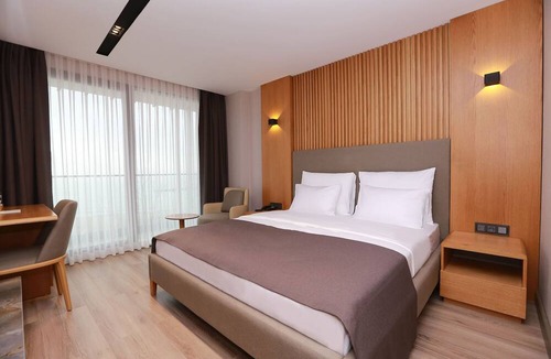 Altınordu Hotel | Pikola Otel