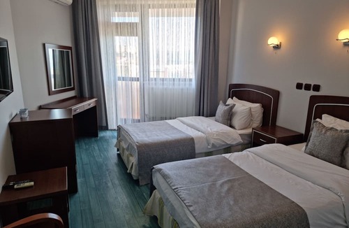 Sutluce Hotel | Flora Hotel