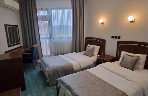 Sutluce Hotel | Flora Hotel