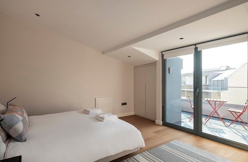 Galata Apartment | This apartment is a 1 bedroom(s), 1.5 bathrooms, located in Beyoğlu, İstanbul.
