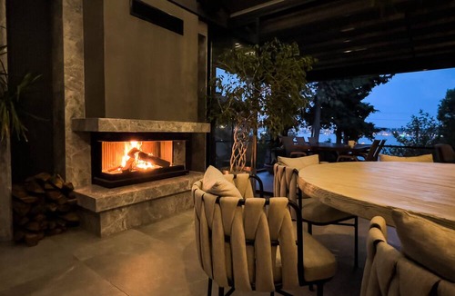 Mithatpasa Hotel | Cunda Pier Otel