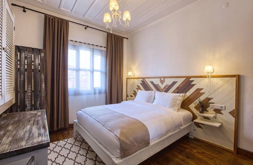 Zeytinbagi Hotel | Trilye Bay C Konak