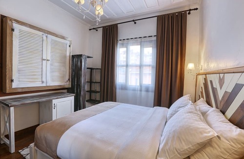 Zeytinbagi Hotel | Trilye Bay C Konak