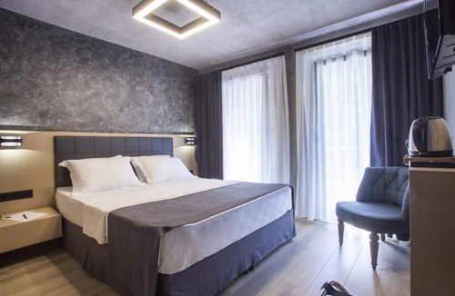 Moda Hotel | Redstone Hotel