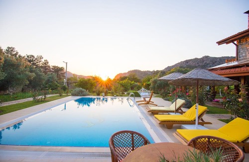 Orhaniye House | Villa Feronia Orhaniye Daily Weekly Rentals