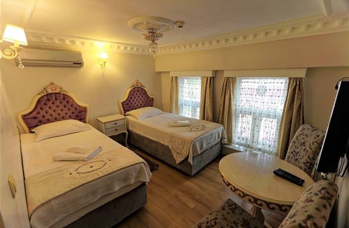 Cagaloglu House | Romantic Mansion