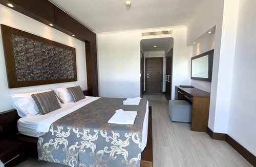 Turgutreis Hotel | Veltur Turiya Hotel