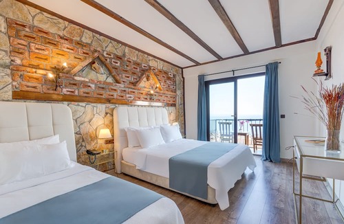Altinoluk Hotel | Papazlikhan Hotel