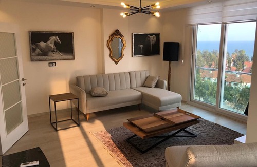 Kargıpınarı Apartment | GoldenPark King Suites with Balcony & Sea view