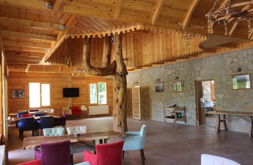 Savsat Hotel | Velikoy Han Konaklari