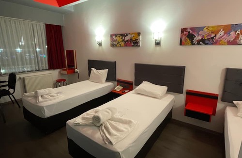 Bayrampasa Hotel | Lider Otel