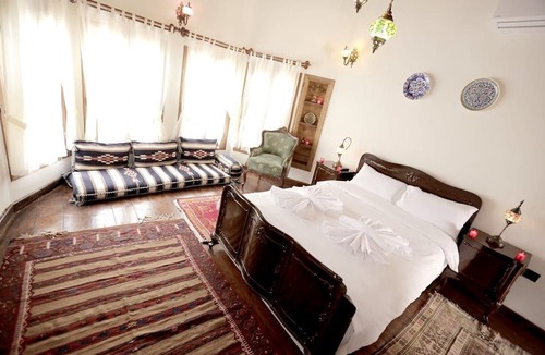Birgi Hotel | Kadilar Pasazade Konagi Butik Otel
