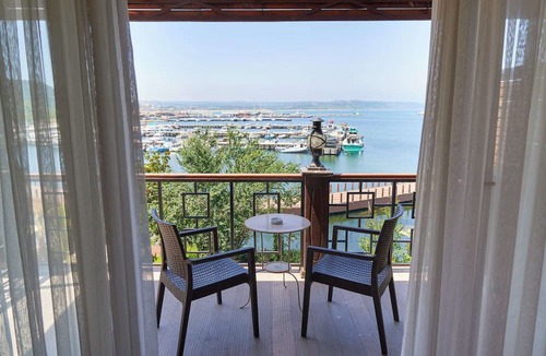 Sile Hotel | Phellos Suites