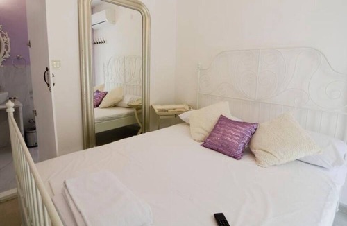 Akyaka City Center Hotel | Kiraz Cicegi Butik Akyaka
