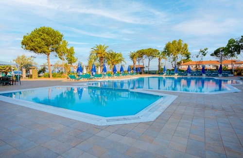 Dikili Resort | Le Monde Beach Resort & Spa