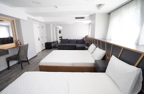 Mecidiyekoy Hotel | Time Hotel Mecidiyekoy