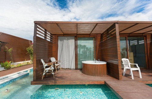 Kusadasi Hotel | RİSUS RESORT HOTEL KUŞADASI