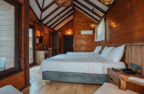 Kabak Valley Hotel | Sea Valley Lodge