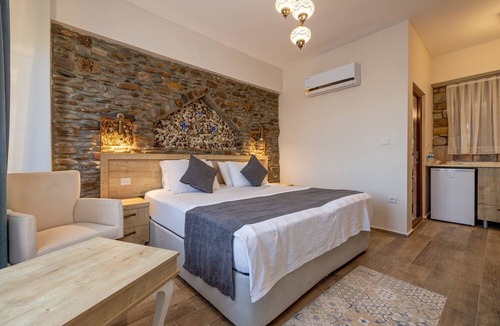Gokceada Hotel | Laz Koyu Konukevi