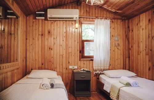 Olympos Hotel | Base Bungalows