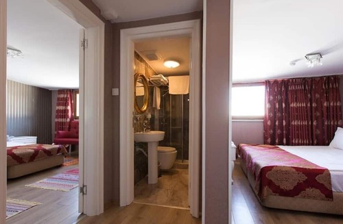 Cagaloglu Hotel | Queens Land Istanbul