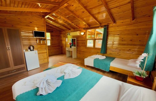 Cirali Hotel | Çıralı Likya Yanartaş Bungalow