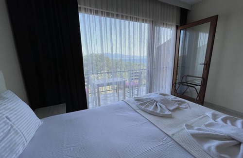 Ayvacik Hotel | Sivrice Sarnıç